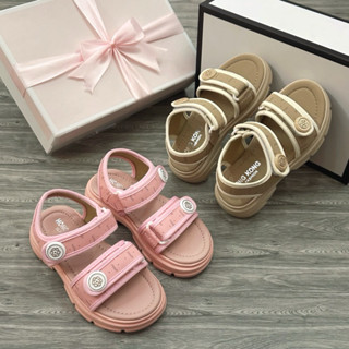 Giày sadal Quai Hậu Cho Bé Gái Đi Chơi,Đi Học Nền có Lót Miếng Đệm.Mang rất Êm chân.Mang Đi mưa đi nước Vô tư