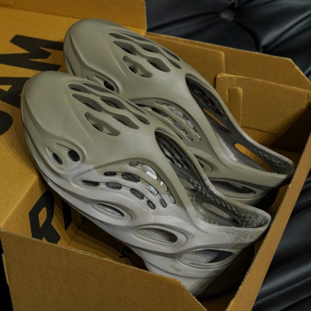 [ChikingSneaker] Giày Cao Su Sneaker YZ FOAM STONE SAGE