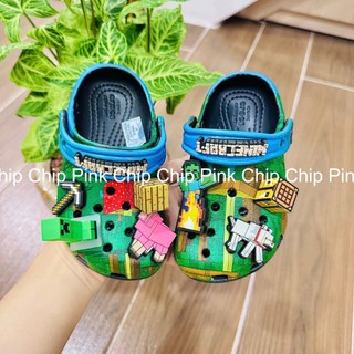 Sục in hình Minecraft, dép sục có quai hậu kèm charm chủ đề hot như hình (có đèn)