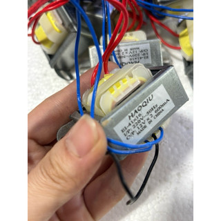 Biến áp 12V  đối xứng 600mA