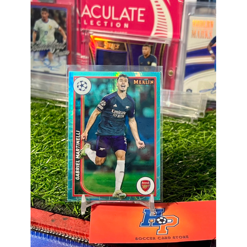 Thẻ bóng đá Gabriel Martinelli Aqua Topps Chrome Merlin 2023/24