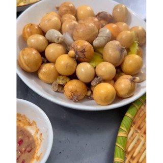 Trứng gà non. Hộp 500(giao hỏa tốc)
