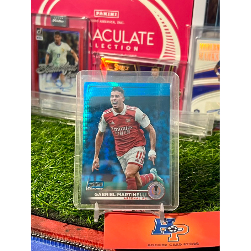 Thẻ bóng đá Gabriel Martinelli Aqua Topps Stadium Chrome UCL 2022/23