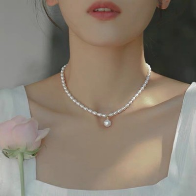Chuỗi Đeo Cổ Hạt Ngọc Trai 8ly Mặt Tròn Sang Trọng - Ngọc Trai Trường Thịnh