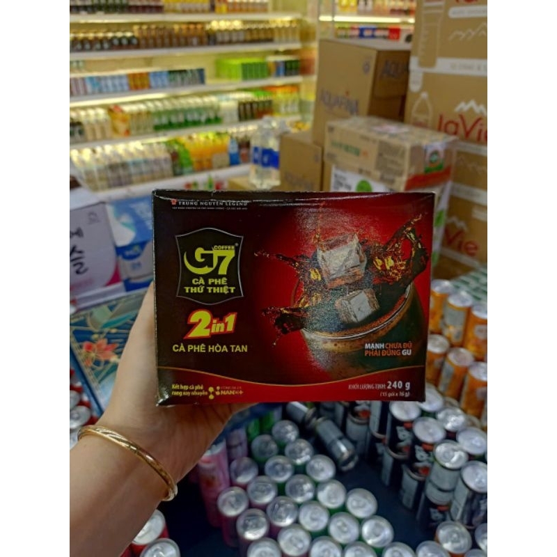 Cà phê đen hoà tan có đường G7 trung nguyên 2in1 16g × 15 goi