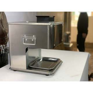 MÁY CẮT THỊT TƯƠI SỐNG, BÌ,TAI CHÍN NHIỀU CỠ DAO