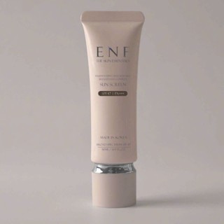  KEM CHỐNG NẮNG ĐA CHỨC NĂNG ENF TRẮNG DA TRẺ HÓA SPF47 