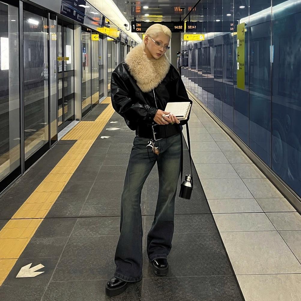 [4 MÀU MỚI] FLARED JEANS WASH VER 1  - Quần jeans ống loe wash Whose Studio | BigBuy360 - bigbuy360.vn