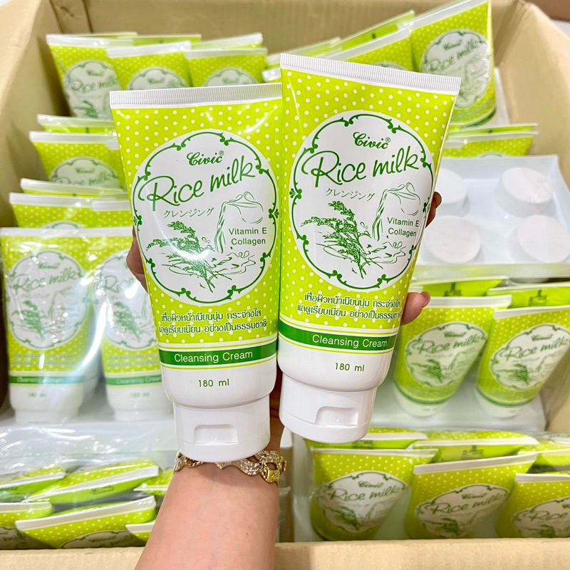 Sữa rửa mặt gạo thái lan