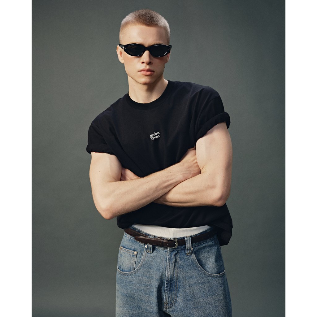 ELEVEN - Áo thun unisex nam nữ Printed Number Eleven Stack - màu Đen