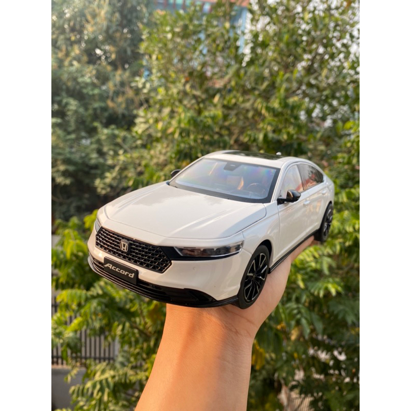 Hàng Săn Mô Hình Honda Accord Tỉ Lệ 1:18 Kim Loại