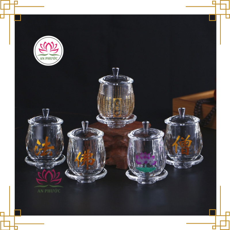Ly Nước Thờ Phật bằng Pha Lê Trong Suốt, Hoa Sen, Chữ Phật cao 7cm