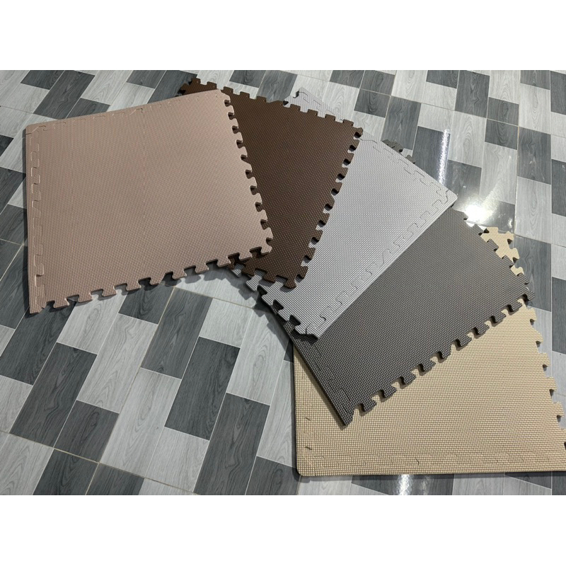 Combo 40 tấm thảm xốp ghép 58*58*1cm 2 màu ngẫu nhiên mã A
