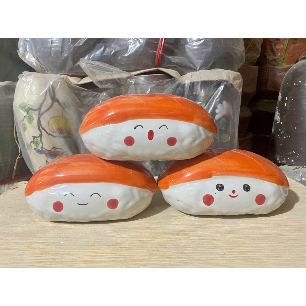 Heo tiết kiệm - Sushi tiết kiệm lỗ tròn