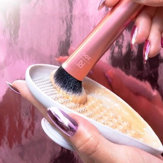 Cọ Nền Má Hồng Kem RT Real Techniques Expert Face Brush Mẫu Mới 01411 Mẫu Mới