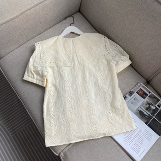 Áo thô đục lỗ