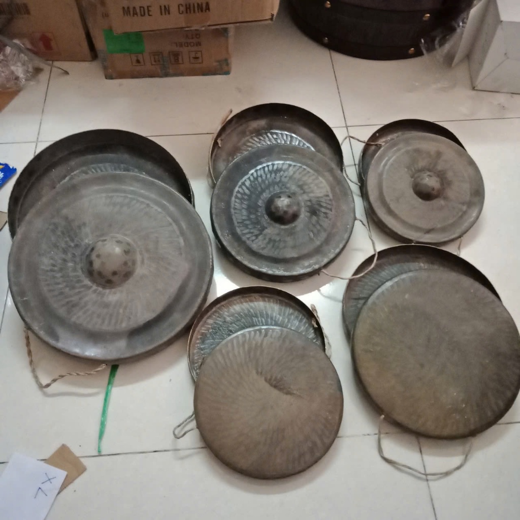 Cồng chiêng tây nguyên, chiêng lệnh đồng