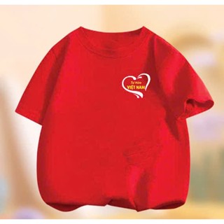 áo thun đỏ tay ngắn cổ tròn , in logo trái tim tự hào VIỆT NAM
