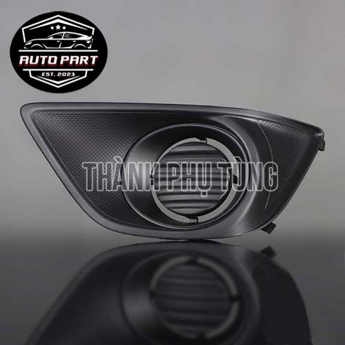 Ốp đèn gầm, dưỡng đèn gầm theo xe Toyota Innova 2012 - 2013