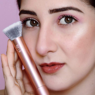 Cọ tán nền đa năng RT Real Techniques Complexion Blender
