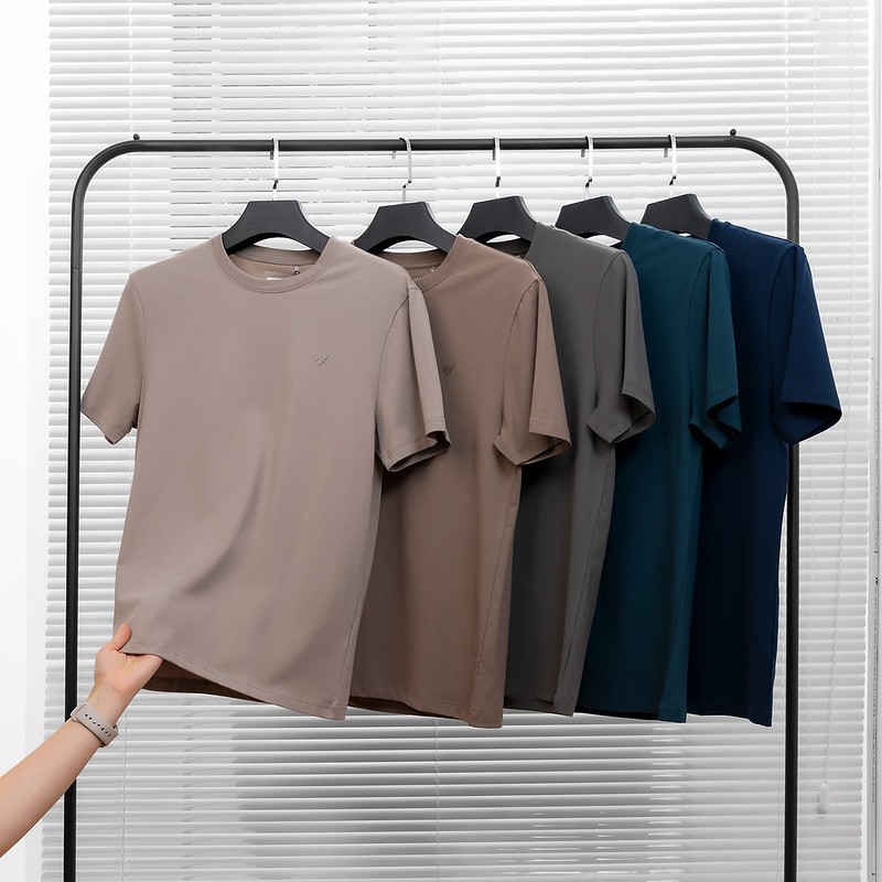 Áo thun nam trơn DAILY TEE TORANO chất cotton mát lạnh thoáng khí, thấm hút mồ hôi và co giãn thoải mái FSTS001 | BigBuy360 - bigbuy360.vn