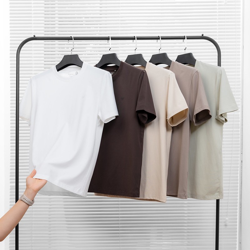 Áo thun nam trơn DAILY TEE TORANO chất cotton mát lạnh thoáng khí, thấm hút mồ hôi và co giãn thoải mái FSTS001 | BigBuy360 - bigbuy360.vn