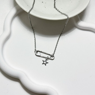 [ thép không gỉ ] Vòng cổ Safety Pin / Vòng cổ an toàn chất liệu không đen gỉ