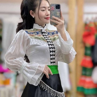 áo cóm cổ sóng phi bóng trắng thổ cẩm xanh dây xích tay tơ dài xoè , áo cóm dân tộc thái