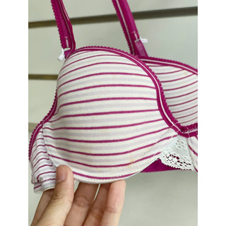 Áo ngực sọc hồng (lỗi vải)