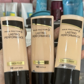 Kem nền trang điểm Max Factor Lasting Performance
