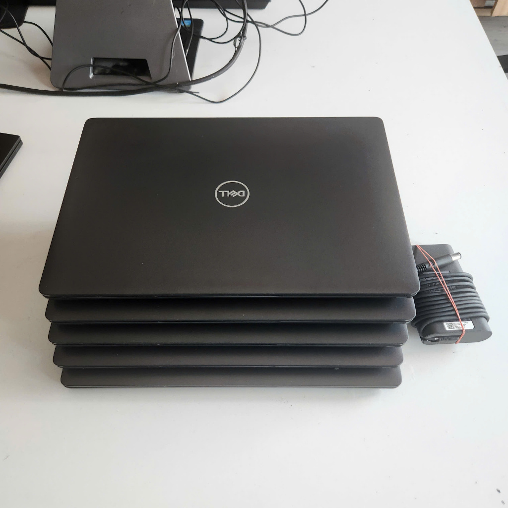 Laptop Văn Phòng DELL Latitude 5300 ( i5 / i7 Gen 8) Màn hình 13.3"FHD