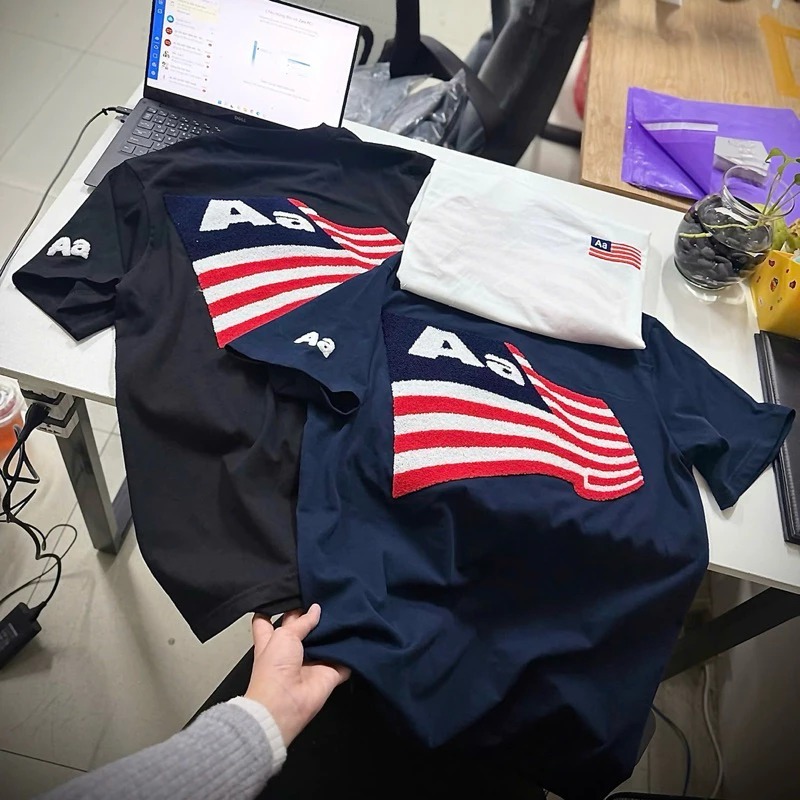 Áo cờ mỹ Aatus Thêu Xù Cờ Mỹ Flag Logo - Áo Thun Nam Nữ Unisex, Chất Vải Cotton Dày Mịn | BigBuy360 - bigbuy360.vn