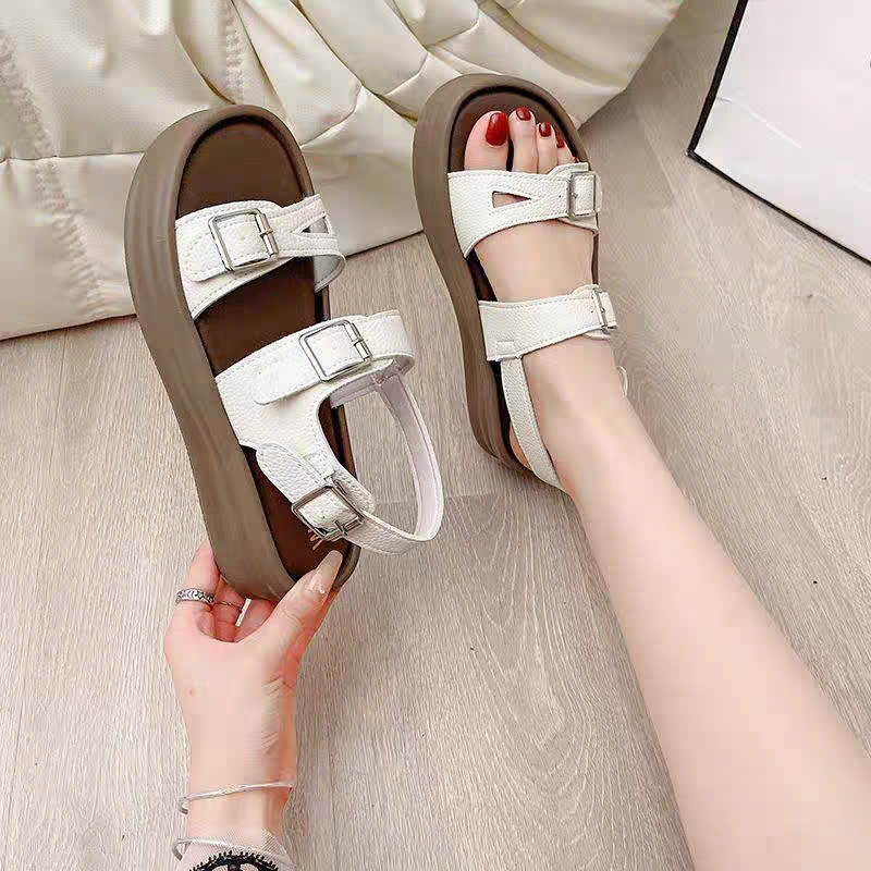 Sandal nữ quai khuy cài đế bánh mì 4cm hàng QCCC dép quai nữ đi học , đi chơi 9831