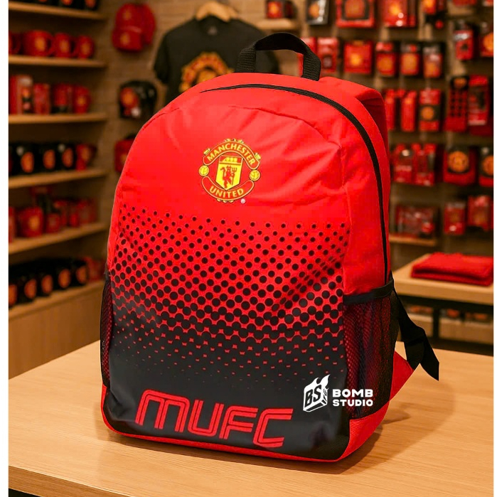 Balo MUFC thể thao, dành cho fan MU, họa tiết chấm bi Đen Đỏ, chất liệu poly gọn nhẹ - BOMBSHOP [BAG