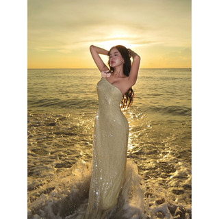    ẢNH ĐỘC QUYỀN  - Sunkissed Dress - Đầm yếm kim sa lệch vai dài đi biển - Catsy.st 