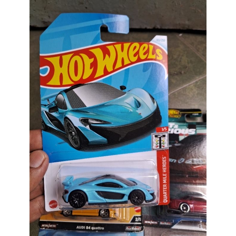 2021 HOT WHEELS MCLAREN P1 MÀU XANH