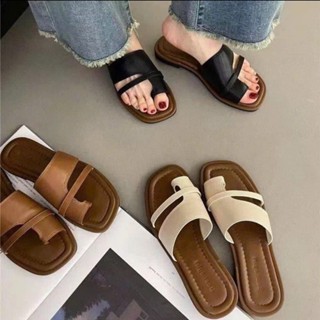   Hàng mới-Sale sốc  Dép xỏ ngón nữ Dép lê thời trang Dép lê xỏ ngón kiểu dáng Hàn Quốc 3 màu trắng đen nâu 