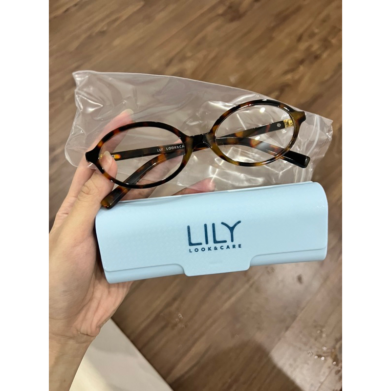 pass Kính Lyly eyewear new 100% săn sale 15/05