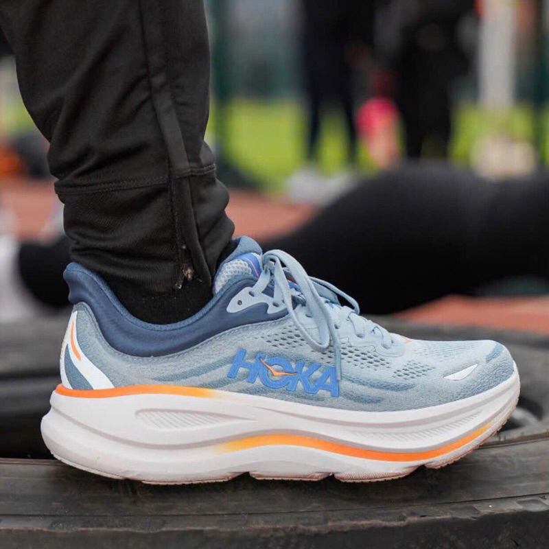 Giày sneaker HoKa Bondi 9 nam