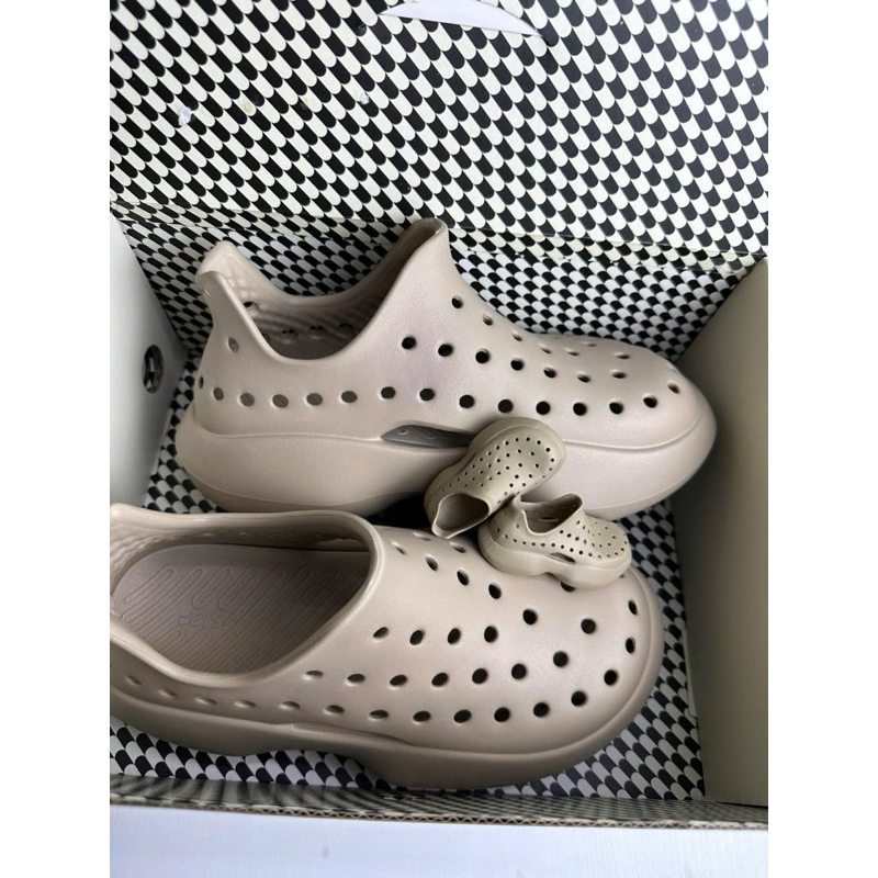 Giày BEYS nội địa trung giống Triệu lộ tư chính hãng size 38 + phí shopee