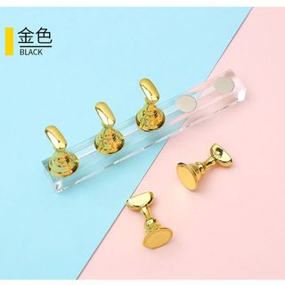 ĐẾ CỜ VÀNG TẬP VẼ MÓNG