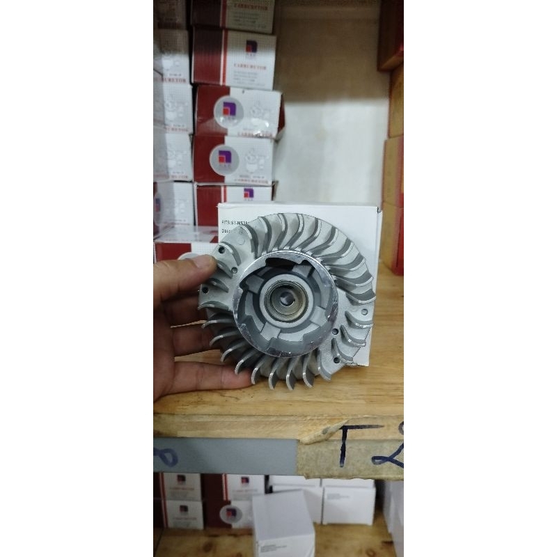 Mâm Lửa ( vô lăng ) Máy Cưa Xích Stihl 381