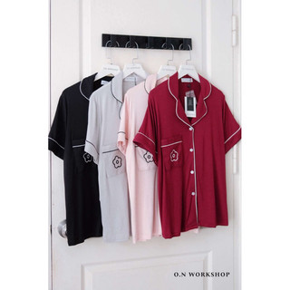 𝗛𝗮̀𝗻𝗴 𝗰𝗵𝗶́𝗻𝗵 𝗵𝗮̃𝗻𝗴 Bộ đồ ngủ mặc nhà pyjama thun cao cấp thêu hoa túi form rộng O.N WORKSHOP