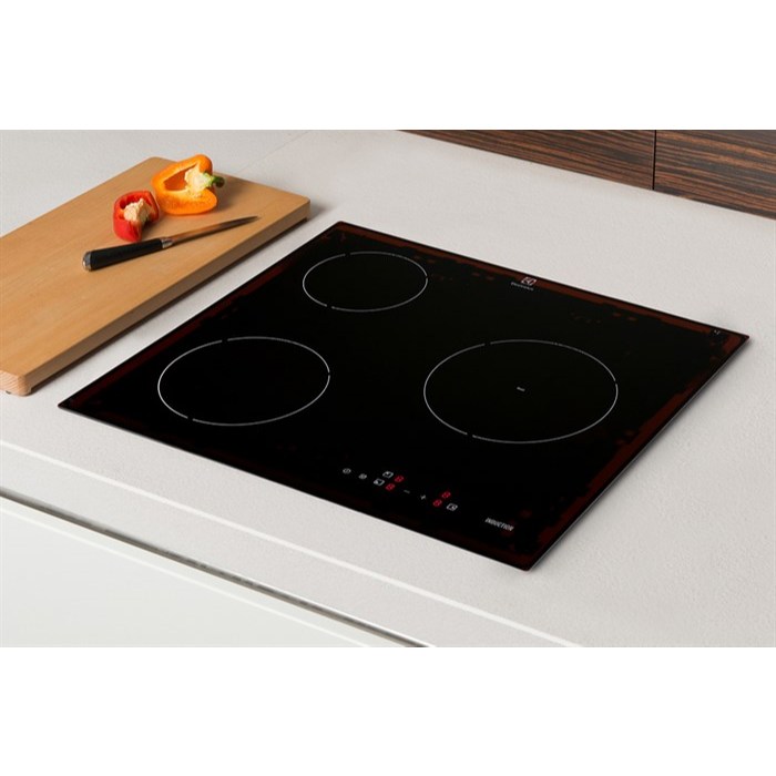 [CHÍNH HÃNG] Bếp Từ 3 Vùng Nấu Electrolux E6203IOK - 5800W -  Châu Âu