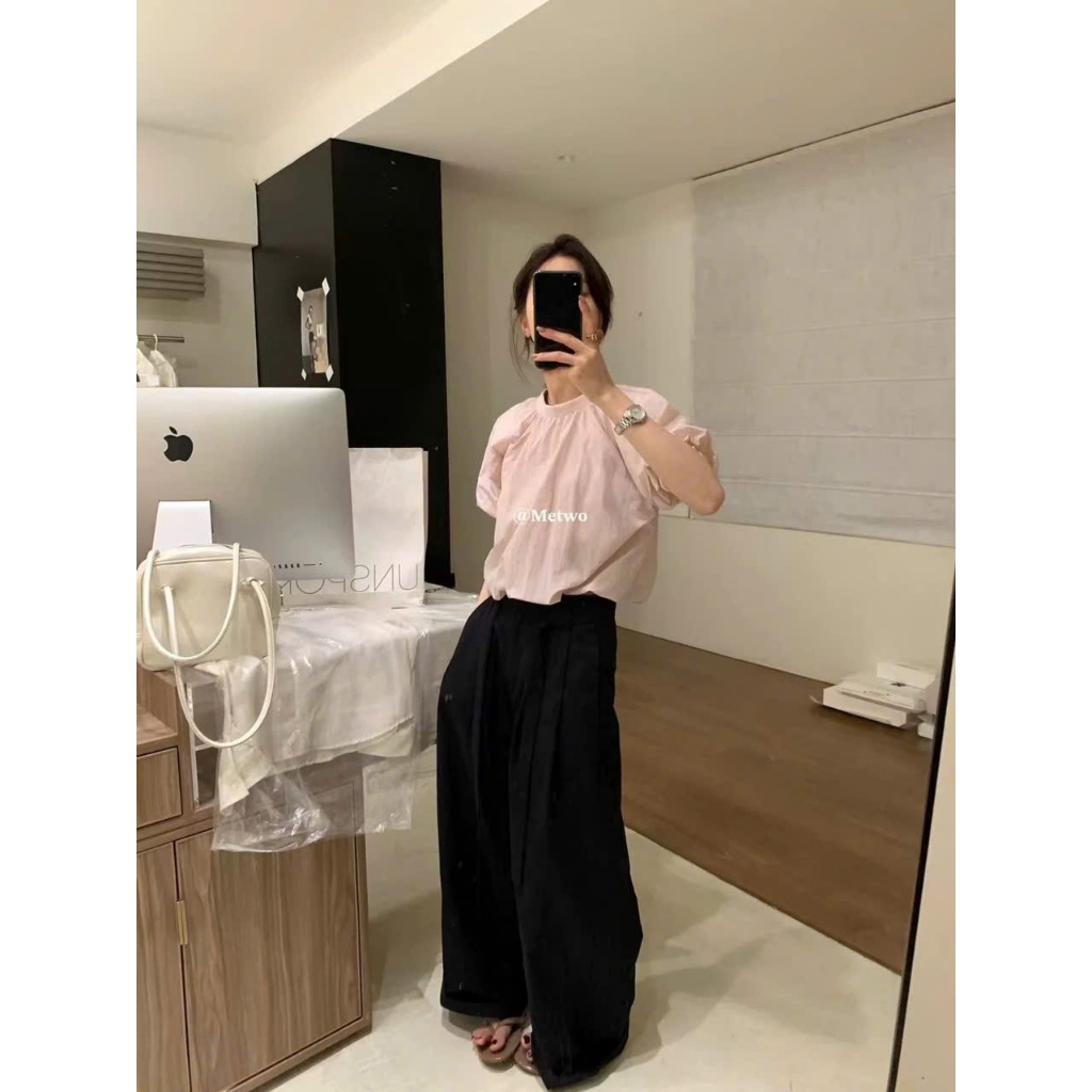 Áo kiểu dáng bồng cổ chun Miho House | BigBuy360 - bigbuy360.vn
