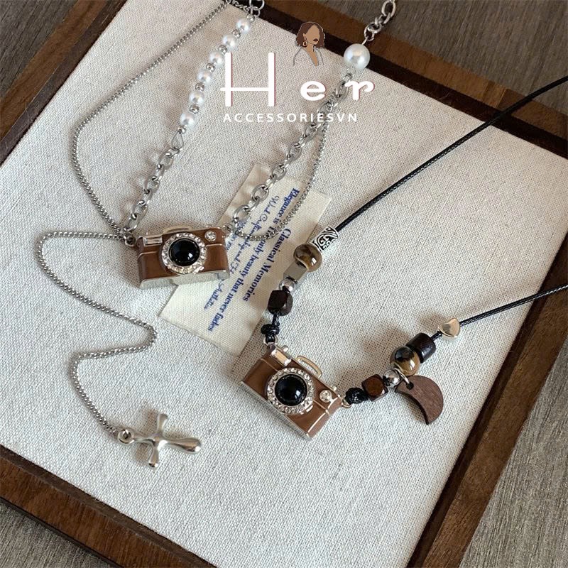 Vòng cổ vintage máy ảnh độc đáo, dây chuyền mặt máy ảnh kim loại có đèn flash - Her Accessories