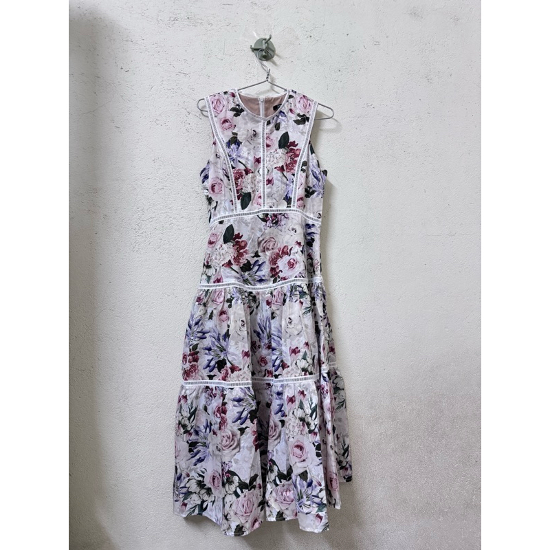 Joven - Đầm hoa size S mặc 1 lần