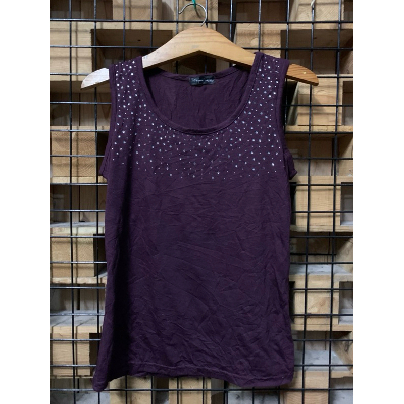 B143. Áo thun hiệu Nhật szM- 2hand