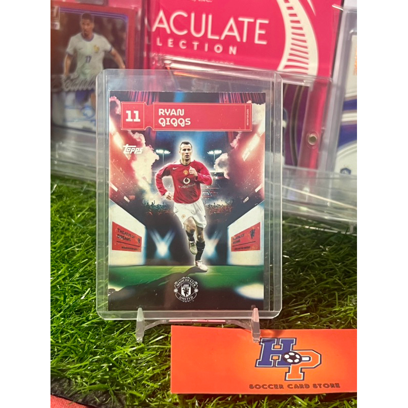 Thẻ bóng đá Ryan Giggs First Old Trafford Goal Topps Manchester United Team Set 2024/25