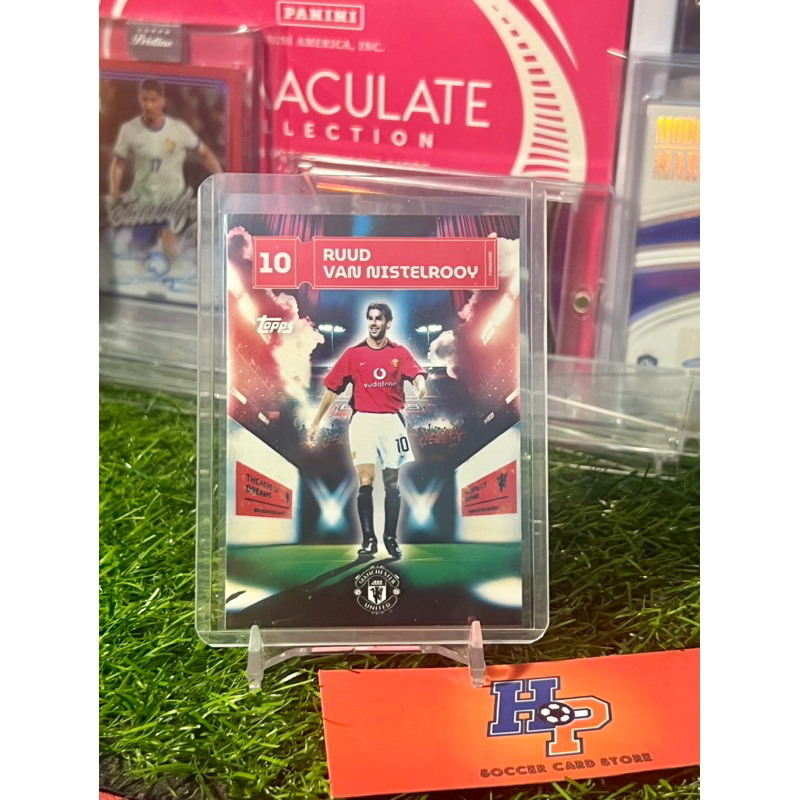Thẻ bóng đá Ruud Van Nisterooy First Old Trafford Goal Topps Manchester United Team Set 2024/25